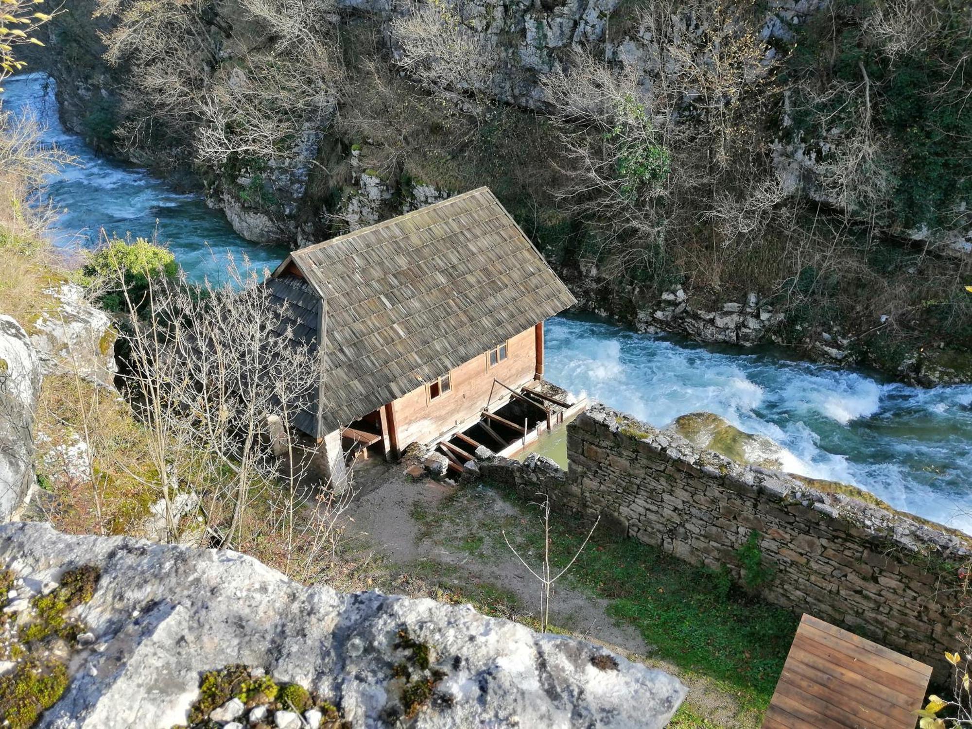 Guesthouse Pavlicic Dreznik Grad Bagian luar foto