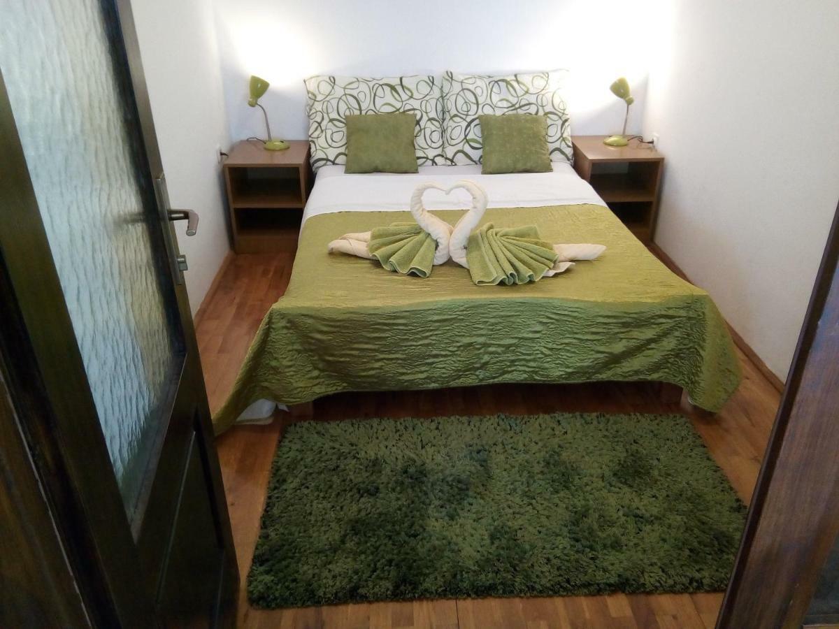 Guesthouse Pavlicic Dreznik Grad Bagian luar foto